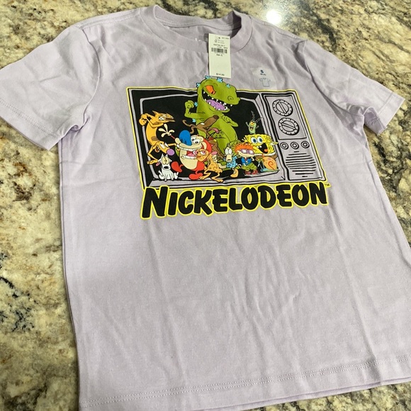 Nickelodeon graphic tee. Size s (6-7) - Picture 2 of 2